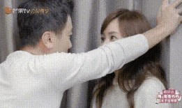 侯佩岑妈妈爆料了吗视频,揭秘明星家庭幕后故事