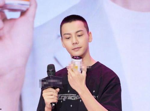 陈伟霆吃瓜娱乐,揭秘明星幕后趣闻